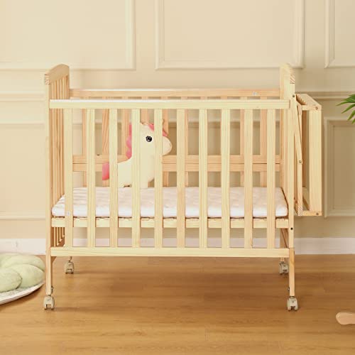 Paint-Free Pine Wood Crib for Small Spaces
