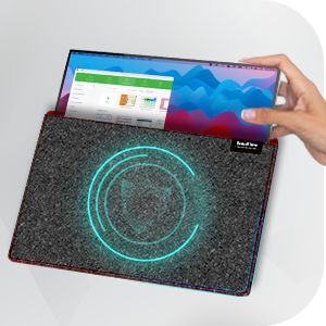 Built-in Dual Speakers