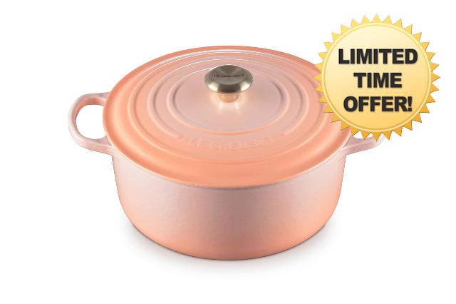 Le Creuset Signature Round Dutch Oven