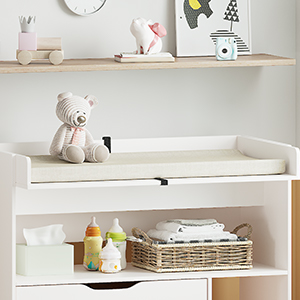 diaper changing station