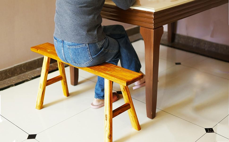 A double wood bench