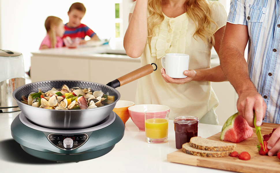 Wok induction cooktop